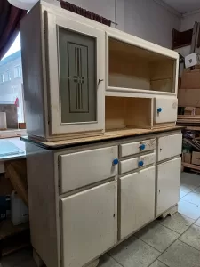 kredens przed renowacją - realizacje SToGlarni
